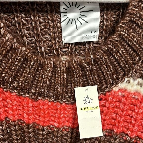 Offline by Aerie Bundle Up Sweater Oversized Size Small NWT - Picture 2 of 6